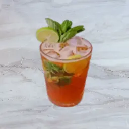 شاي مثلج خوخ